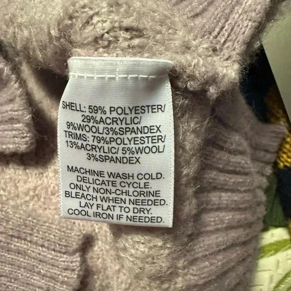 COPY - Broadway 38 Sweater NWT - Picture 7 of 8